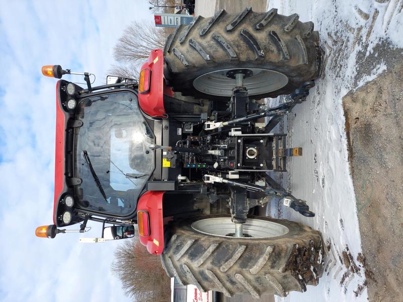 Tractors  CASE IH MAXXUM 145 Photo